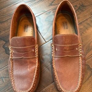 Johnston & Murphy sheepskin driver